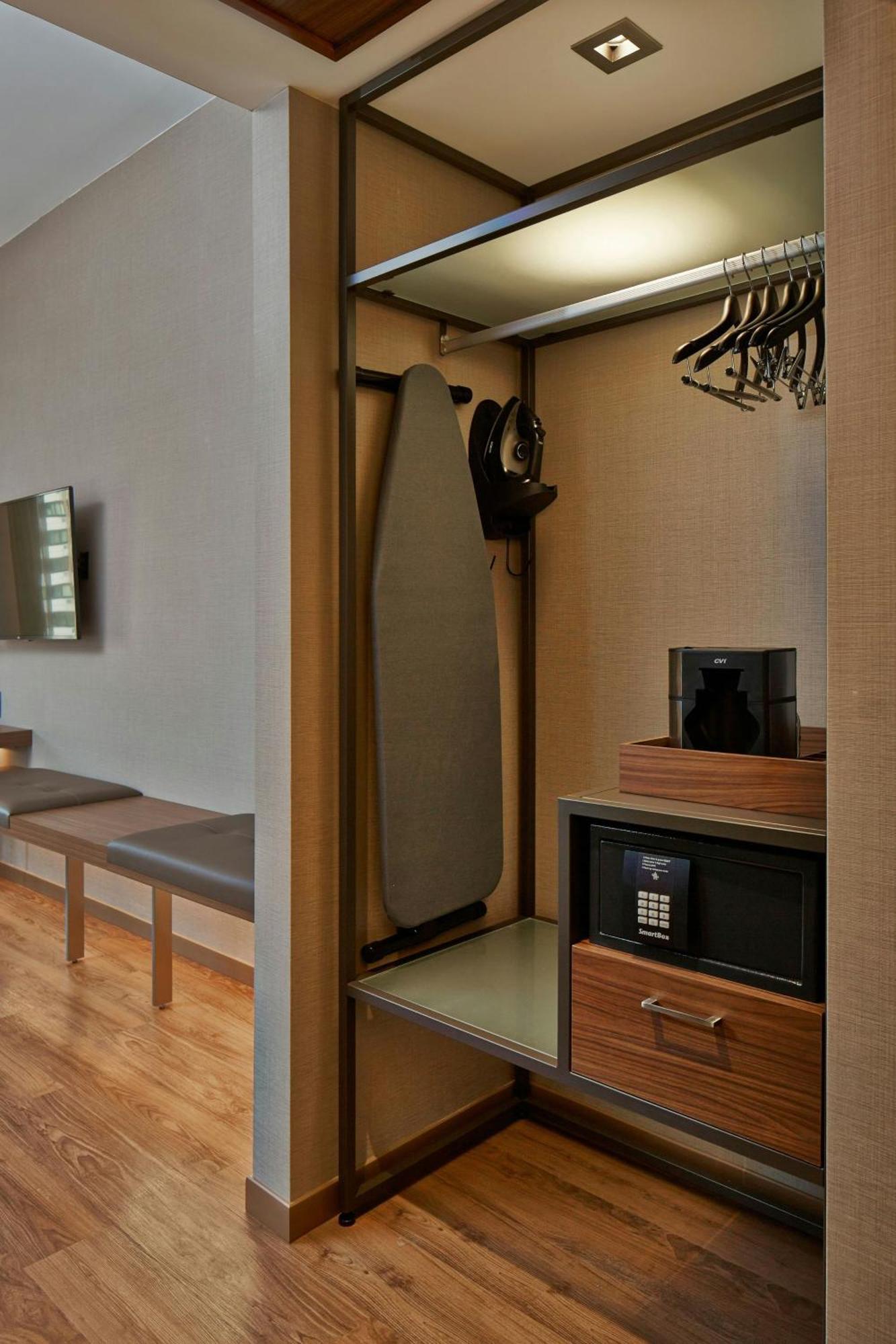 Ac Hotel By Marriott Minneapolis Downtown Zewnętrze zdjęcie
